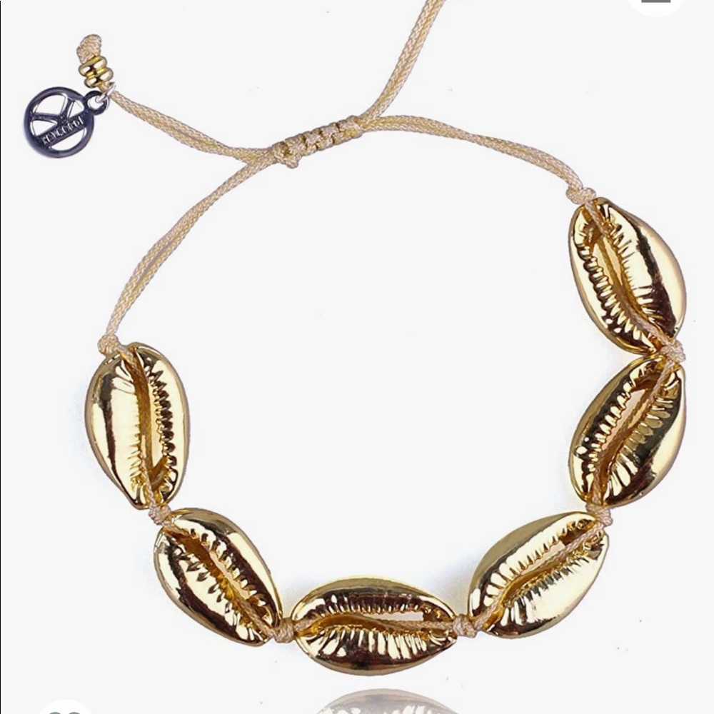 Gold Shell Bracelet